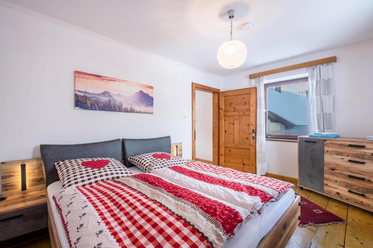 Apartment Maratim zur Zugspitze Ehrwald Exterior foto